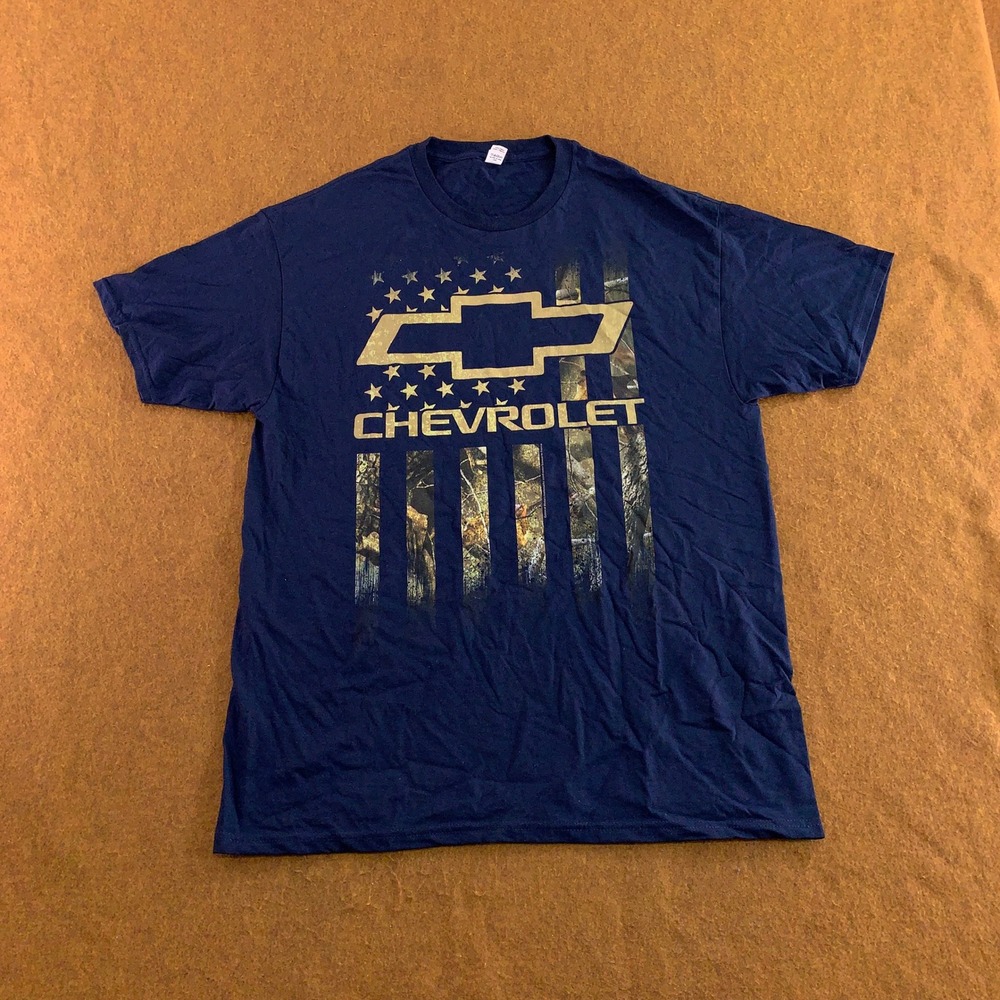 Fruit of the Loom Mens Large Blue Chevrolet Camo Flag Graphic T-Shirt